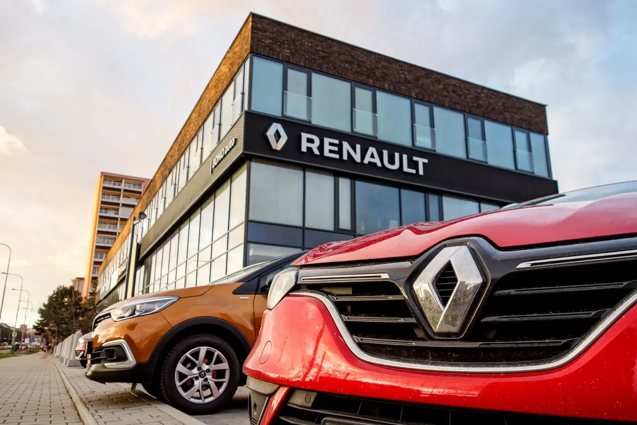 Renault'a Almanya'dan Şok Karar: Clio ve Mégane Satışları Yasaklanıyor mu?